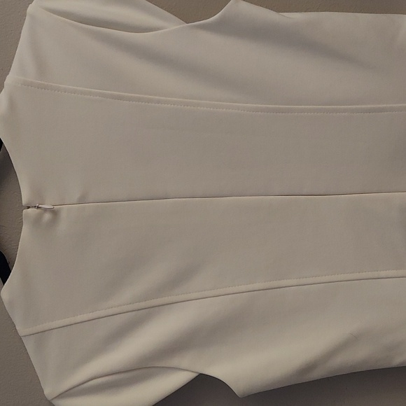 WHITE HOUSE BLACK MARKET Winter White Capped Sleeve Button Sheath Dress - Picture 9 of 13